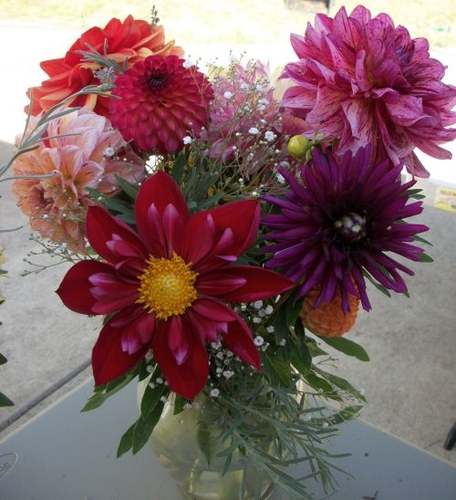 Birthday Vase Arrangement | Dahlia Arrangements Bouquets